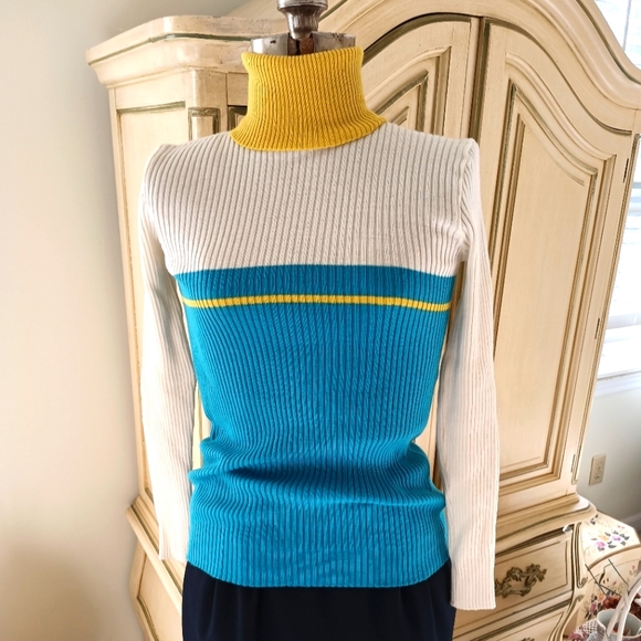 AWESOME AUTHENTIC EARLY 1970S RIBBED COLORBLOCK, TURTLENECK! - Picture 2 of 16